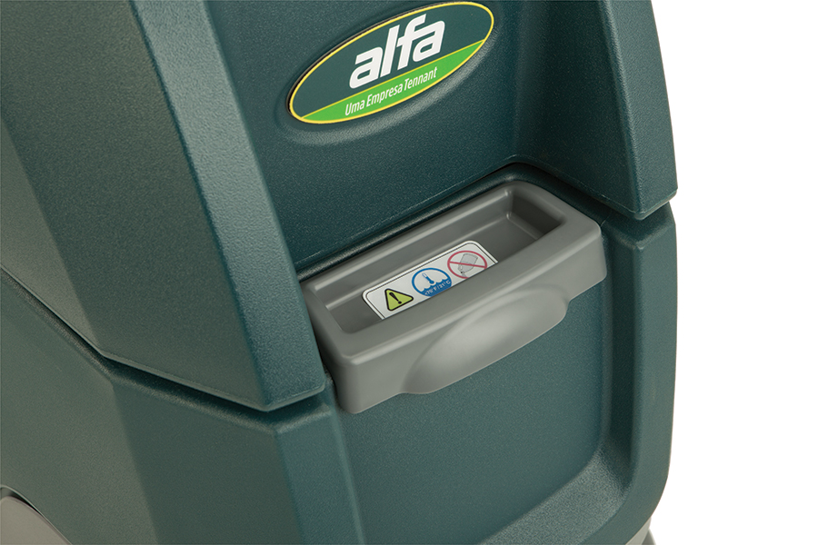 A300 Solution Fill Port